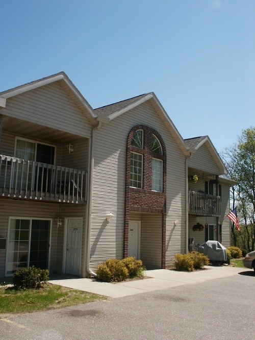 Oakwood Terrace Apartments