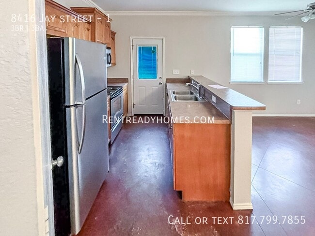 8416 Jay St in White Settlement, TX - Building Photo - Building Photo