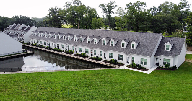 Oak Heritage Townhomes