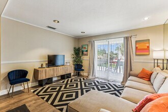405 Flagler Blvd in St. Augustine, FL - Building Photo - Building Photo
