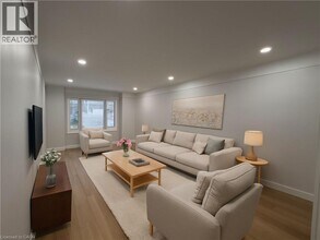 232 Rodgers Rd in Hamilton, ON - Building Photo - Building Photo