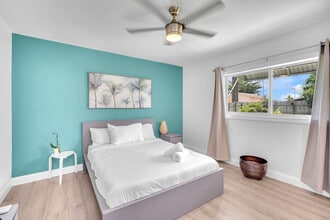 261 SW 15th St in Dania Beach, FL - Building Photo - Building Photo
