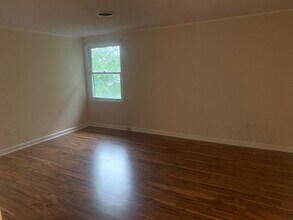 336 River Walk Dr in New Bern, NC - Building Photo - Building Photo