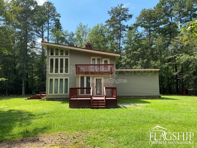 property at 1228 Forest Acres Dr