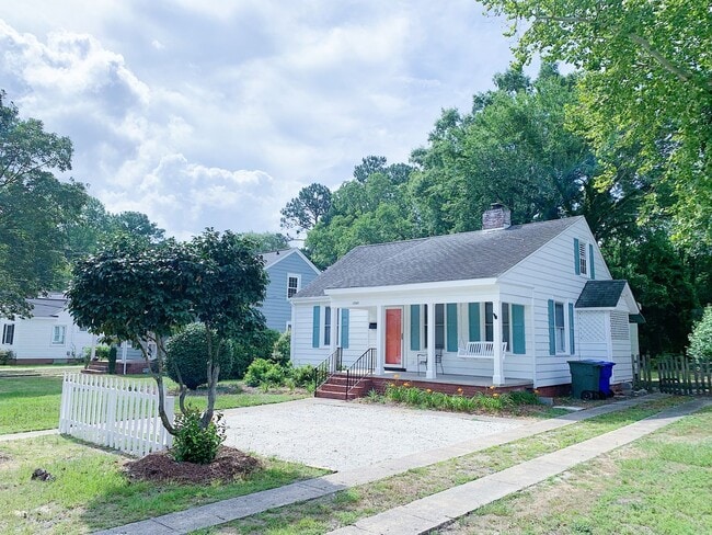 1702 E 4th St in Greenville, NC - Building Photo - Building Photo