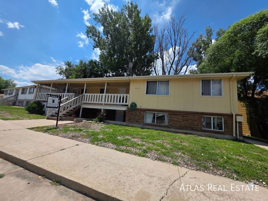 4445 Stover St in Fort Collins, CO - Building Photo