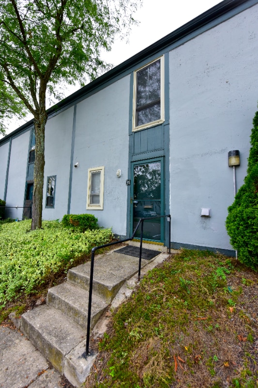 property at 1030 Galliton Ct