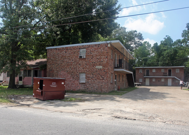 2850 Iroquois St in Baton Rouge, LA - Building Photo - Building Photo