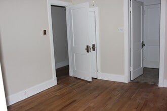 215 S Commerce St in Woodstock, VA - Building Photo - Building Photo