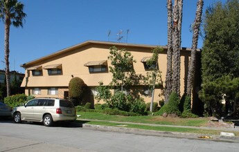 847 S Sherbourne Dr in Los Angeles, CA - Building Photo - Building Photo