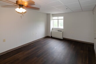 Ridgeview Apartments in Roanoke, VA - Building Photo - Building Photo
