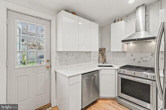 312 Gerritt St in Philadelphia, PA - Building Photo - Building Photo