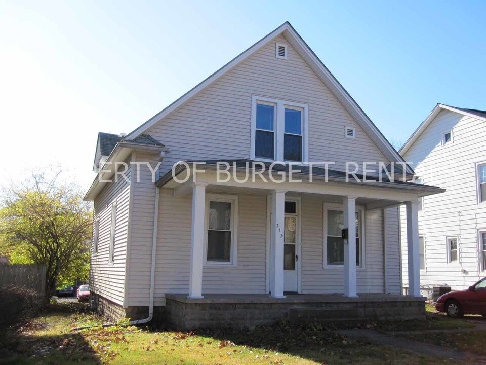 315 Sylvia St in West Lafayette, IN - Foto de edificio