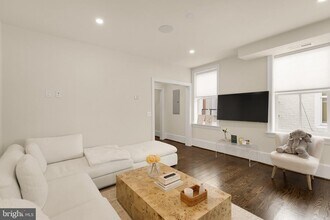 1305 30th St NW in Washington, DC - Building Photo - Building Photo