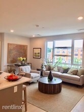 1650 Commonwealth Avenue-Unit -Apt 501 in Boston, MA - Building Photo - Building Photo