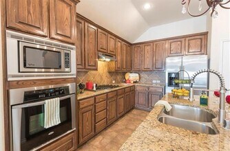 8617 Laughing Waters Tr in McKinney, TX - Building Photo - Building Photo