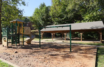 Pavilion Place in Atlanta, GA - Building Photo - Building Photo