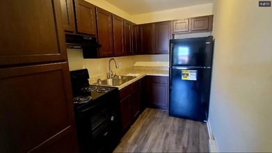 6100 Strathmore Rd in Richmond, VA - Building Photo - Building Photo
