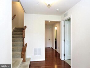 22341 Honey Hill Ln in Clarksburg, MD - Building Photo - Building Photo