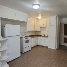 413-413 N 5th St in Manitowoc, WI - Building Photo - Building Photo