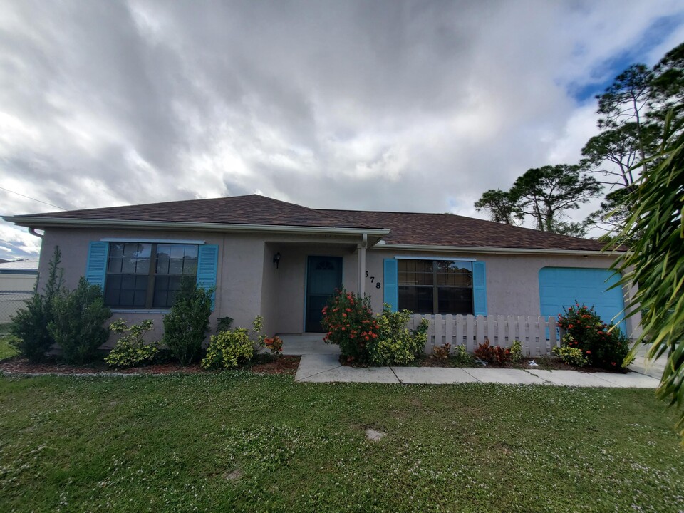 1578 Rachel Ave SE in Palm Bay, FL - Building Photo