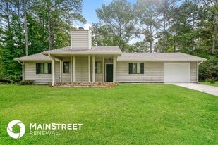 2140 Teri Ln SE in Conyers, GA - Building Photo