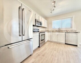 537 S Danyell Dr in Chandler, AZ - Building Photo - Building Photo
