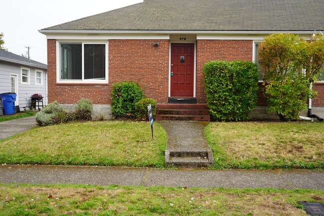 property at 614 Beech St
