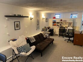 22 St Cyprians Pl in Boston, MA - Building Photo