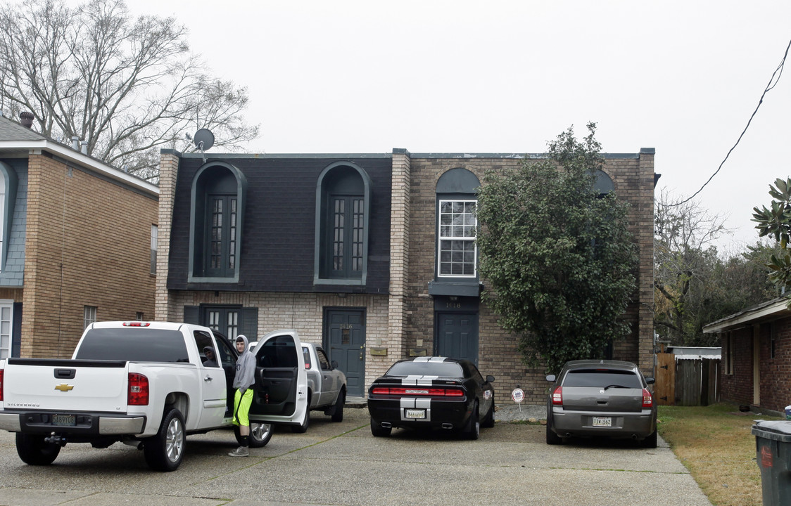 1416-1418 Carrollton Ave in Metairie, LA - Building Photo