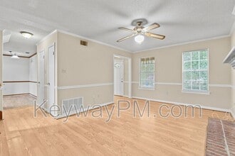 322 Lamplighter Ln in Martinez, GA - Building Photo - Building Photo