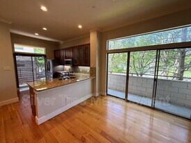 3204 Wycliff Ave in Dallas, TX - Building Photo