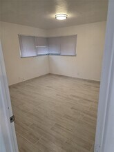 301 Pennsylvania Ave in Fort Lauderdale, FL - Building Photo - Building Photo