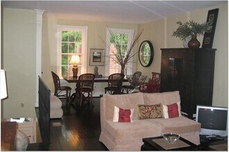 1658 Avon Pl NW, Unit A in Washington, DC - Building Photo - Building Photo