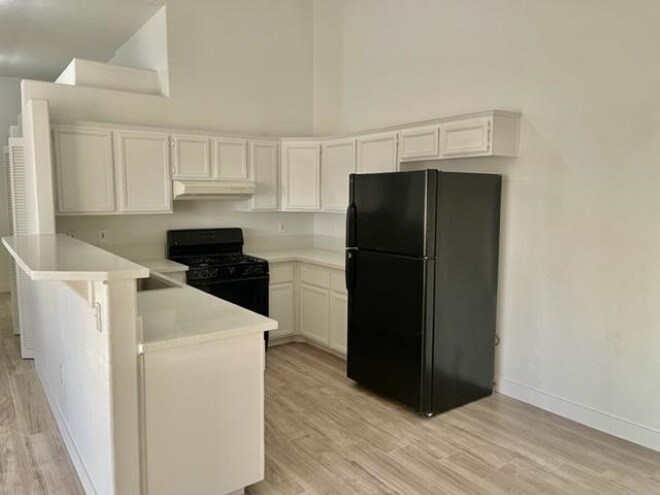 2110 Los Feliz, Unit 2084 in Las Vegas, NV - Building Photo