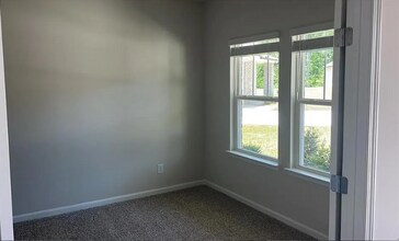 41 Oak St in Dawsonville, GA - Building Photo - Building Photo