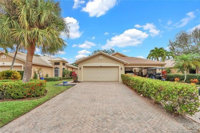 3701 NW Willow Creek Dr