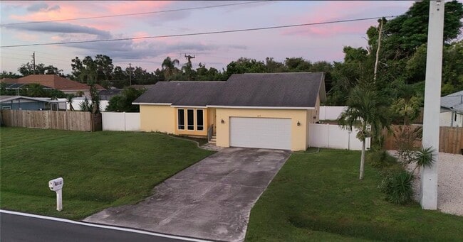 property at 4659 Alligator Dr