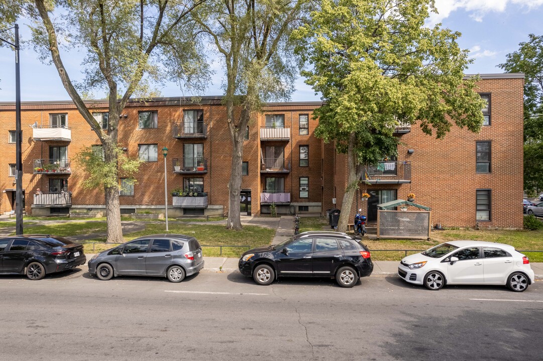 3575 Des Trinitaires Boul in Montréal, QC - Building Photo