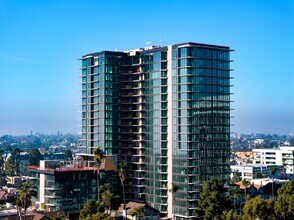 Park Summit in San Diego, CA - Building Photo - Building Photo