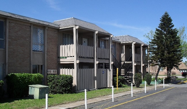 Tamarack Apartments