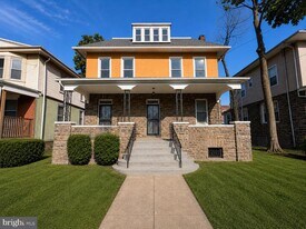 5149 N Camac St in Philadelphia, PA - Building Photo
