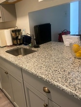 9 Clinton Ct in New Castle, DE - Foto de edificio - Building Photo