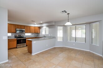 7591 W Citrus Way in Glendale, AZ - Building Photo - Building Photo