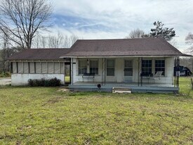 1574 Co Rd 278 in Blue Springs, MS - Building Photo
