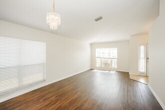 10524 Egret Haven Ln in Riverview, FL - Building Photo - Building Photo