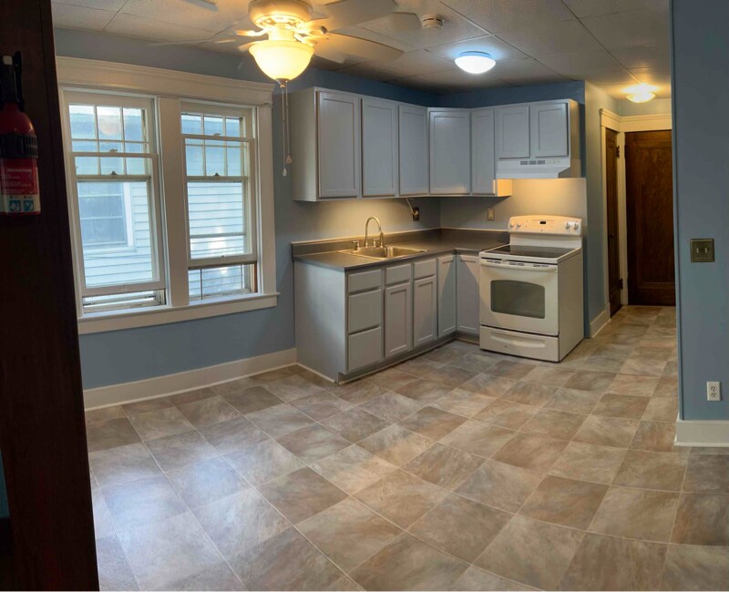 99 John St-Unit -4 in Ilion, NY - Building Photo