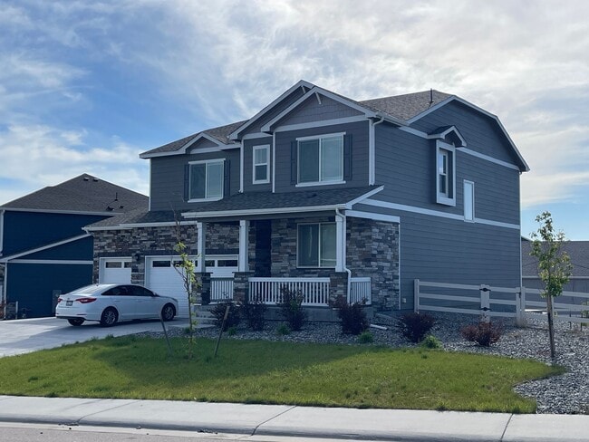 property at 2224 Rosette Ln