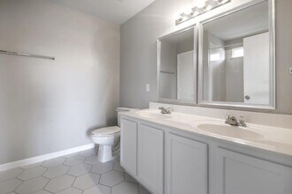 17901 Violet Ln in Elgin, TX - Building Photo - Building Photo