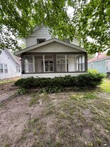 1338 N Adams St in South Bend, IN - Building Photo